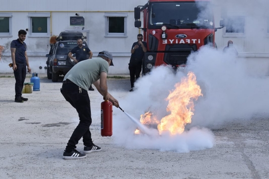 Sivas OSB Personeline Itfaiye Egitimi ve Tatbikati